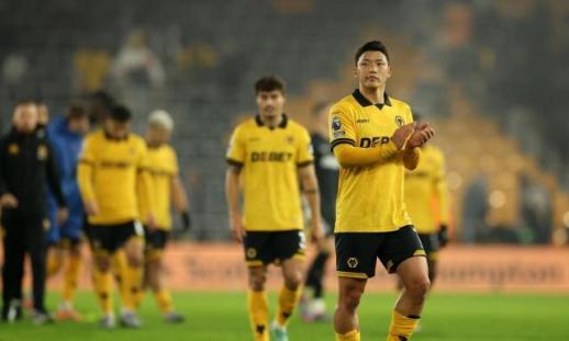 황희찬 교체 출전에도 울버햄튼 7연패…14경기 연속 무승