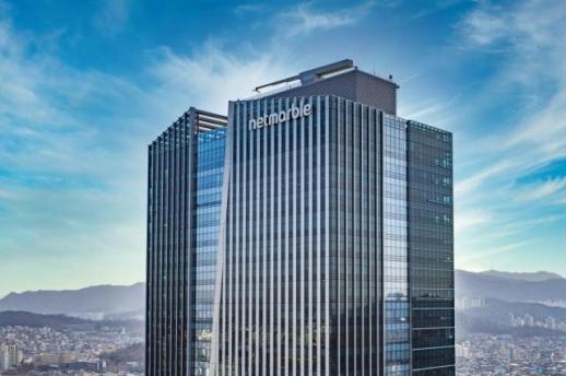 최대 60% 성능 향상…AWS, 차세대 컴퓨팅 칩 그래비톤5 공개