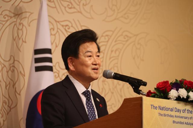 South Korean Unification Minister Chung Dong-young delivers his congratulatory remarks during Thailand’s National Day reception in Seoul on December 3 AJP Han Jun-gu