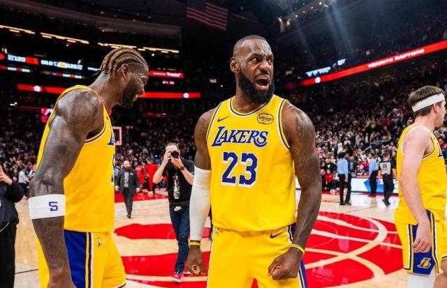 르브론 제임스가 포효하고 있다 사진AFP·연합뉴스