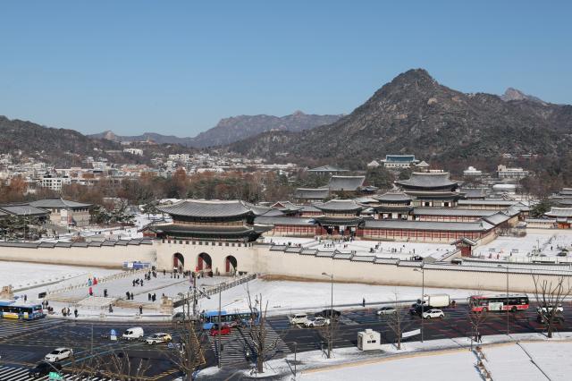 2025년 12월 5일 서울 종로의 광화문