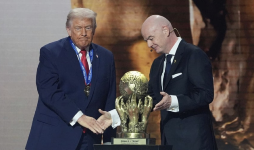 노벨상 놓친 트럼프, 1호 FIFA 평화상 수상… 내 인생의 큰 영예