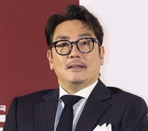 소년범 인정 조진웅, 결국 은퇴…배우의 길 마침표