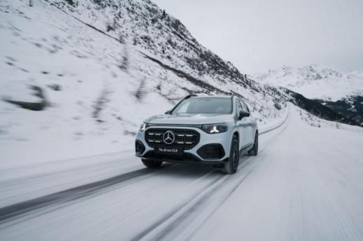 강렬한 디자인과 실용성… 디 올-뉴 메르세데스-벤츠 GLB 공개