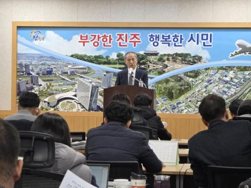 KAI 회전익비행센터 논란에...진주시 재정손실·불법행정, 사실 왜곡 정면 반박