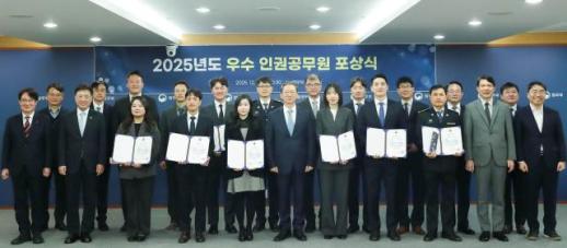 통일교 관계자들 국힘에 후원금…민주당과도 인연 맺기 위해 노력 증언