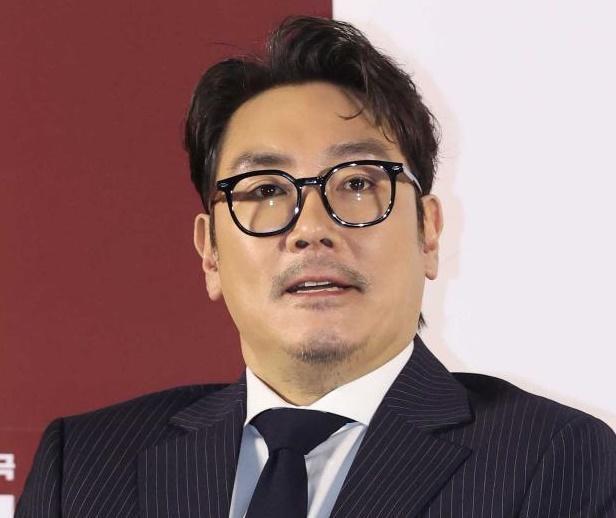 For South Korean stars, fame comes with a lasting moral burden