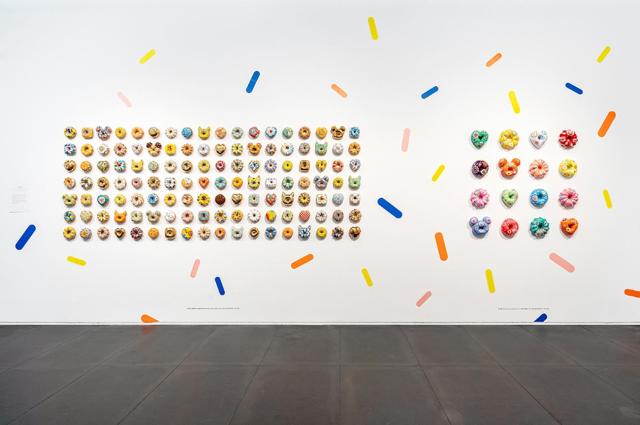 광주신세계갤러리가 9일 ‘겨울의 베이커리 카페’를 테마로 한 ‘신세계제과점 오늘도 빵과 커피’ 예술 전시를 선보이고 있다 사진신세계백화점