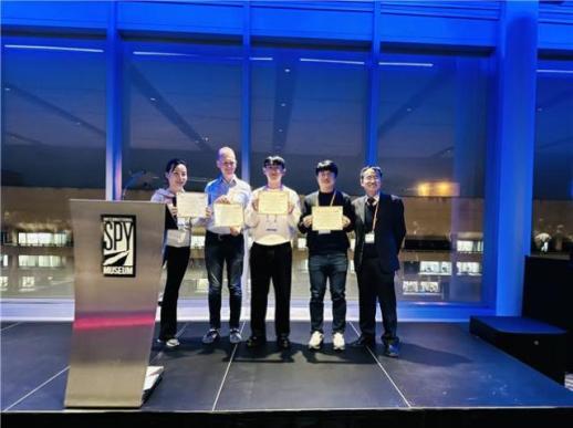 KAIST AI team wins top global paper award for group behavior prediction