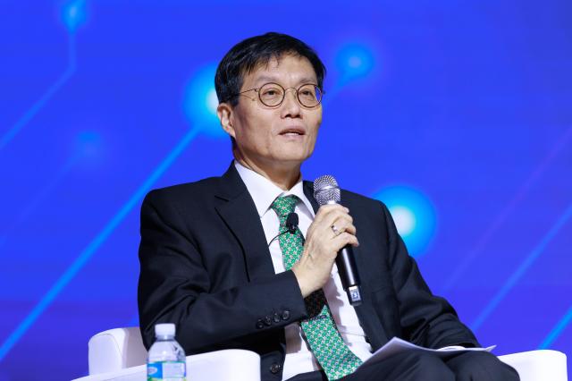 South Koreas growth could fall to near zero by 2040s: BOK governor