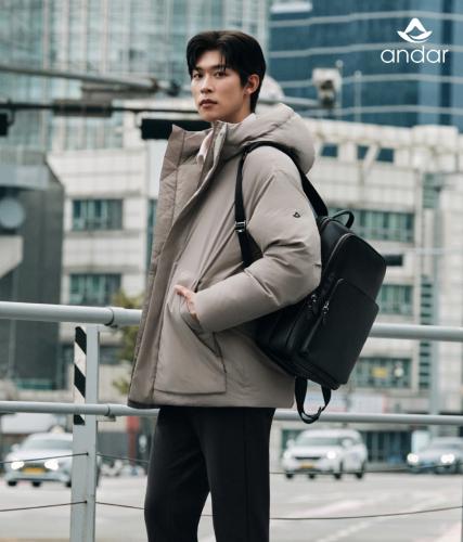 안다르 웨더브레이크 맨즈 덕다운 후디 자켓 [사진=안다르]