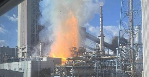 태안화력발전소 화재 1시간 만에 초진…2명 병원 이송