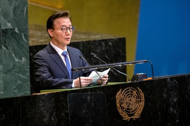 UN총회에 참석해 발언 중인 전재수 해양수산부 장관 사진해양수산부