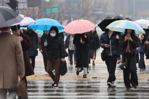 [내일 날씨] 내일 비·눈…우산 챙기세요
