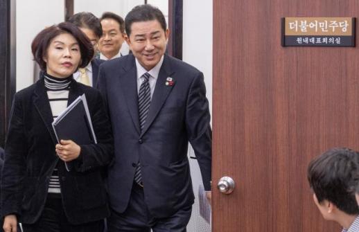 與 본회의서 연금특위 연장·형소법 등 상정…野 필버 이어갈 듯