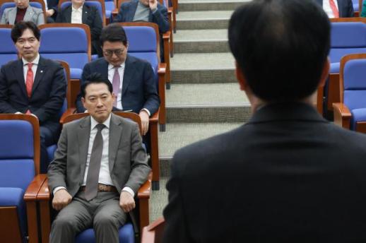 국민의힘 민주당 전체주의적 8대 악법 저지...전 안건 필리버스터