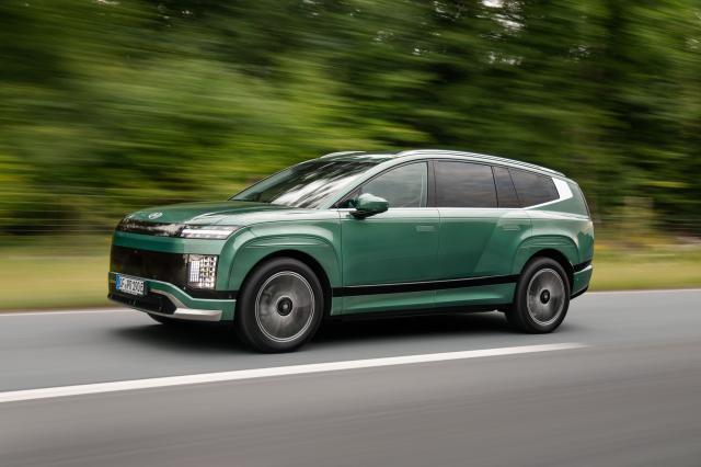 アイオニック9、ドイツでBMWなどライバル車を抜いて「電動化SUV」1位選定