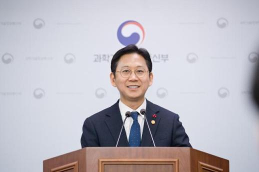 배경훈 부총리 국가 AI 모델, 2차 개발 땐 글로벌 Top10 진입 가능