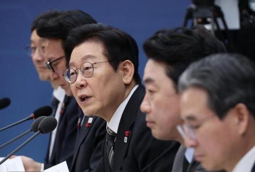 보험설계사 수수료 개편안 규개위 상정…결론 미뤄져