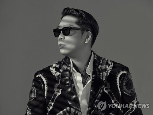 MC몽 숨지 말고 혼날 건 혼나야…박나래·조세호 공개 응원