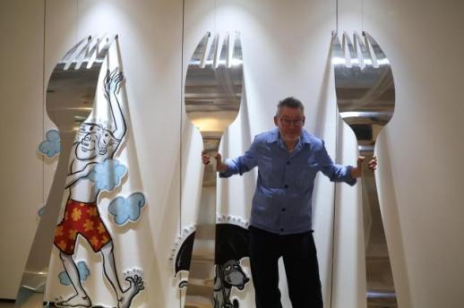  [김호이의 사람들] 찻잔 그림자에서 시작된 예술, 빈센트 발의 쉐도우 올로지