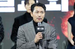 정우성, 혼외자 논란 질문에 즉답 피했다…오늘은 작품 위한 자리