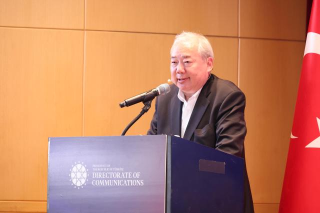 Professor Kim Byung-ki take part in a discussion session during the Türkiye Meetings at Korea University in Seoul on Dec 15 AJP Yoo Na-hyun