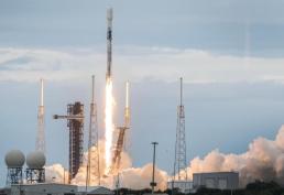 스페이스X 상장 소식에…나노팀·스피어 '급등'