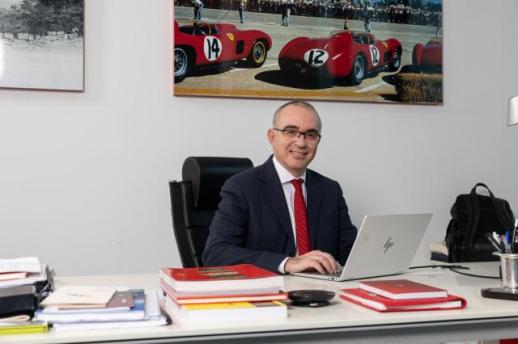 페라리, 차세대 모델에 삼성 OLED 채택