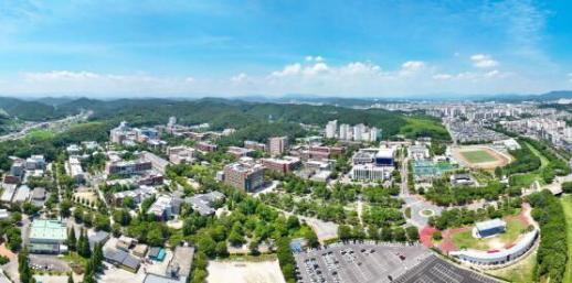 경상국립대, 상담·연구·산업·팩트체크까지