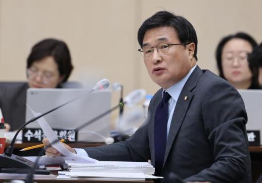 김대식 투쟁만으로 국민 마음 못 얻어...분노 넘어 신뢰로 가야 