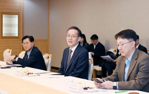 기재부 1급 인사 단행…예산실장에 조용범, 세제실장에 조만희