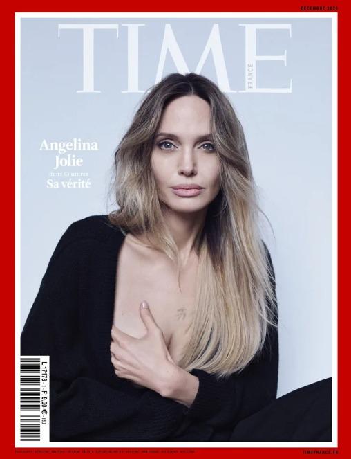 안젤리나 졸리가 타임 프랑스 창간호에서 유방 절제술 흉터를 공개했다 사진타임 프랑스 창간호 캡처
