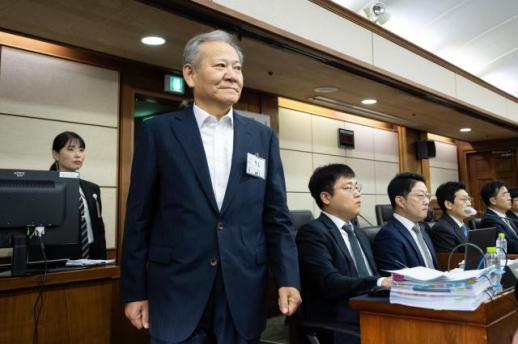 [속보] 경찰, 민중기 특검 직무유기 혐의 고발 사건 공수처에 이첩