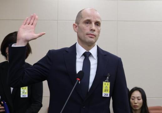 쿠팡 청문회서 여야 질타에 탈퇴 시연까지… 쿠팡 책임 있는 보상안 내놓겠다