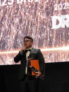 제이에스헬스케어, 디랙스 파트너스 어워드 최우수상 수상...3관왕 달성 쾌거