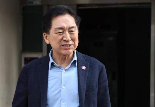 김기현, 민중기 특검 압수수색에 성과 못낸 특검, 국면전환용