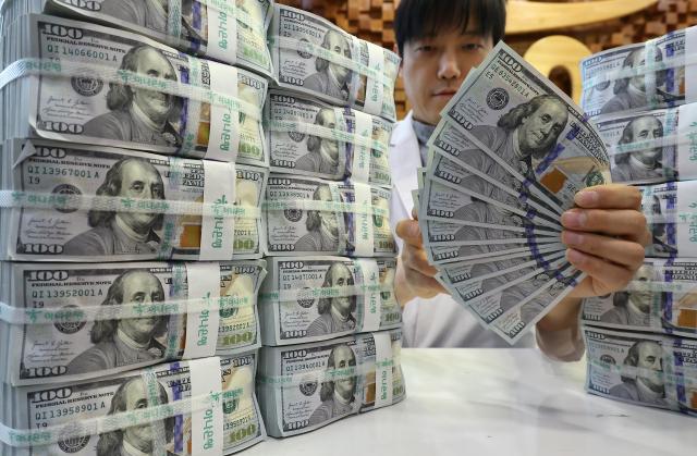 物价消费投资连环承压 高汇率成经济复苏绊脚石