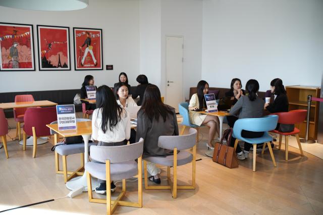 한국관광공사는 지난 8월부터 9월까지 6대 권역별 찾아가는 인바운드 마케팅 설명회를 진행하면서 적극적인 현장 밀착 지원에 나섰다 사진한국관광공사