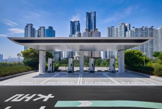 Hyundai Motor Group to expand plug-and-charge EV network in South Korea