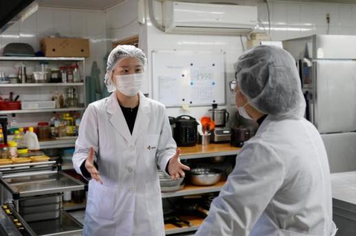 CJ프레시웨이, 사회공헌 프로그램 동행주방 통해 15곳 지원