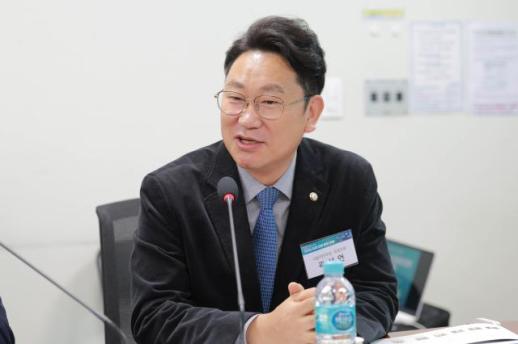 [2026 미래전망 대학총장포럼] 곽상언 의원 포럼, AI 대전환 시대서 작은 빛 선사 기대 