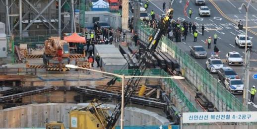 여의도역 신안산선 매몰자 전원 구조…1명 심정지