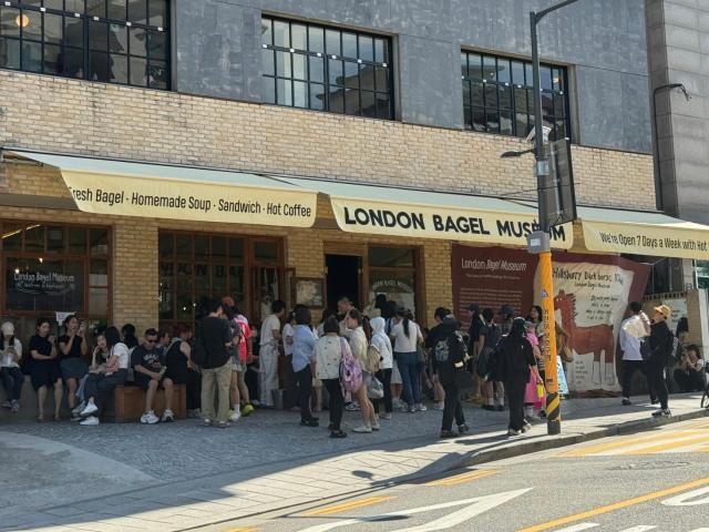 Tax watchdog launches audit of trendy bakery café