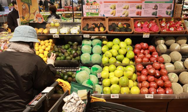 Koreas producer prices accelerate as fuel and chip cost jump