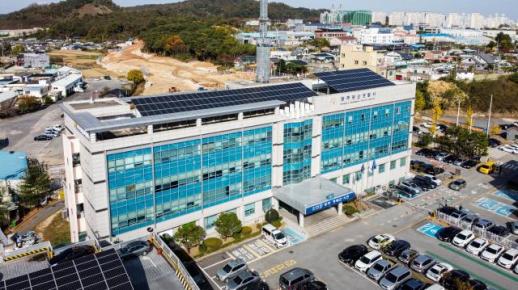 강아지 학대했어?…지인 찌른 20대 중국인 긴급체포