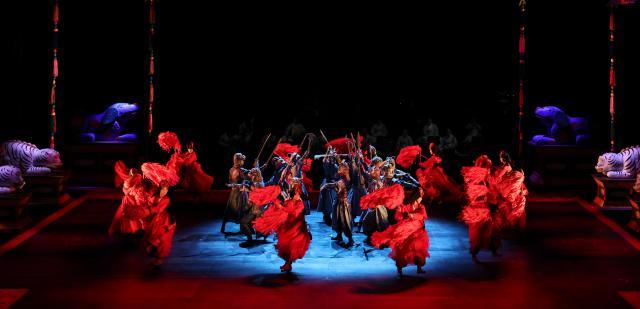 16일 서울 서초구 국립국악원에서 ‘나례’ 공연 드레스 리허설이 진행되고 있다 AJP Yoo Na-hyun