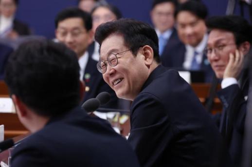 李 증시 여전히 저평가…주가조작 시 패가망신 확실히 보여줘야