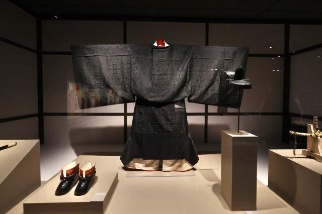 Male attire in the Japanese court AJP Han Jun-gu