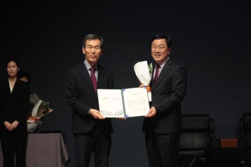 실버 교육 발전‧노인 복지 증진 이바지한 대구실버대학 졸업식 가져 